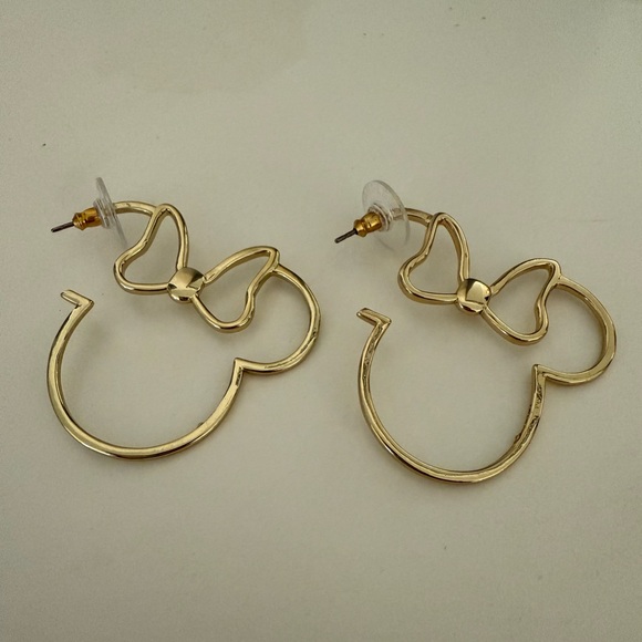 Minnie Mouse gold hoop BaubleBar earrings - Picture 1 of 2